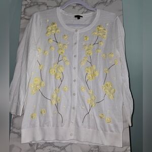 Floral Embroidered White Sweater